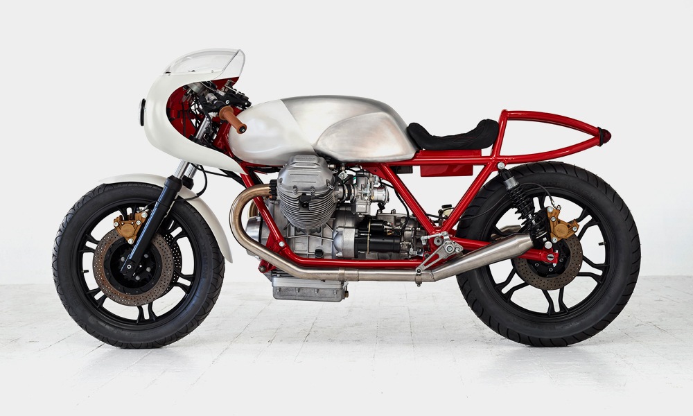 image for Μινιμαλιστικές λεπτομέρειες σε μια Guzzi Airtail