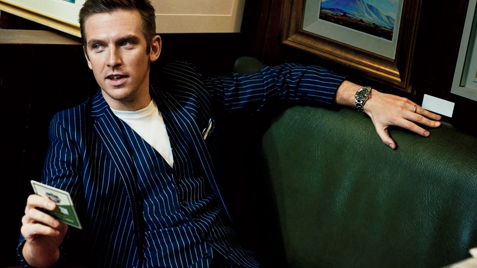 image for Ο Dan Stevens εξερευνά το Δουβλίνο