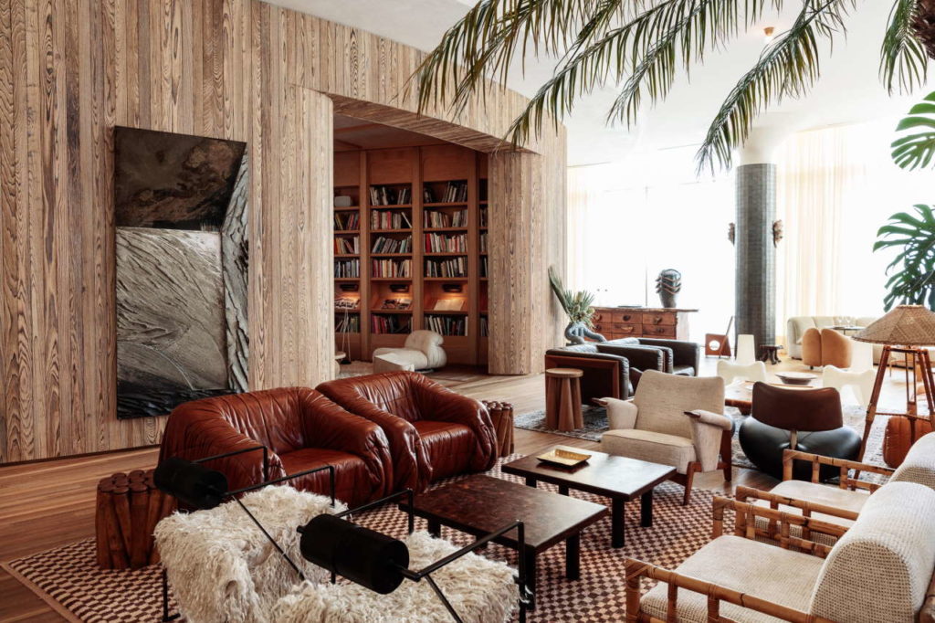 image for A Paradise in Santa Monica