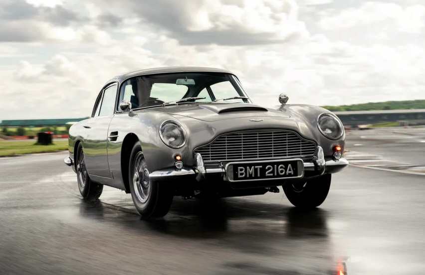 image for Recreation of Aston Martin DB5 “Goldfinger”