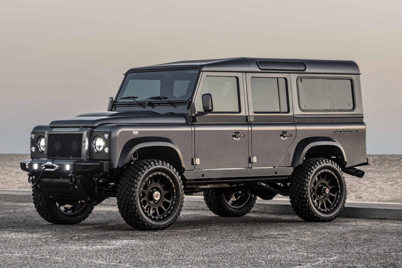 image for The ultimate old Defender