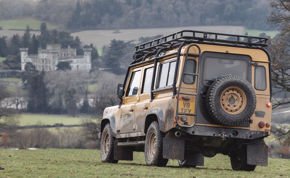 image for The new-old Defender V8 Trophy
