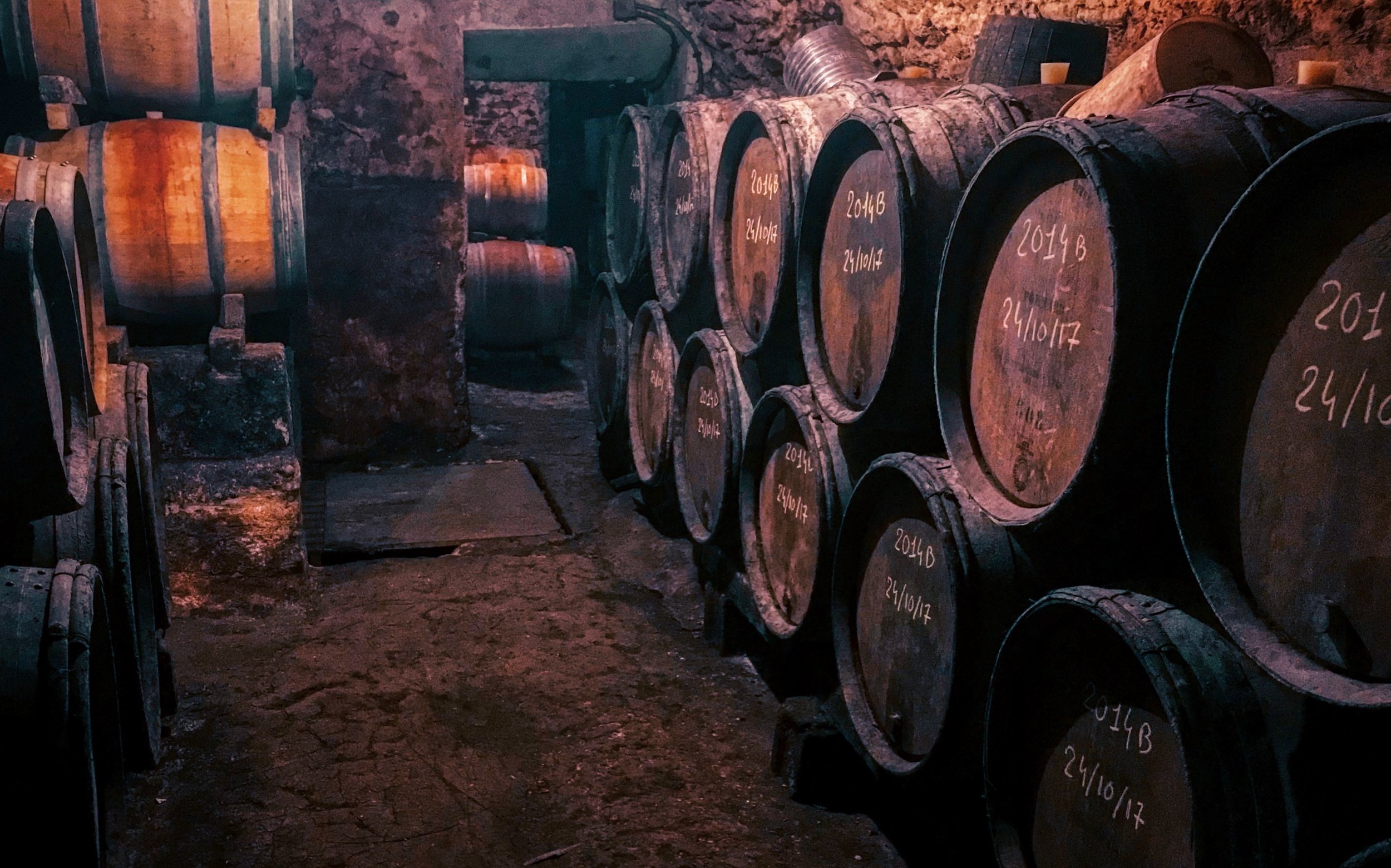 image for Code:Wine | Ένα θρυλικό κρασί από την περιοχή Châteauneuf-du-Pape