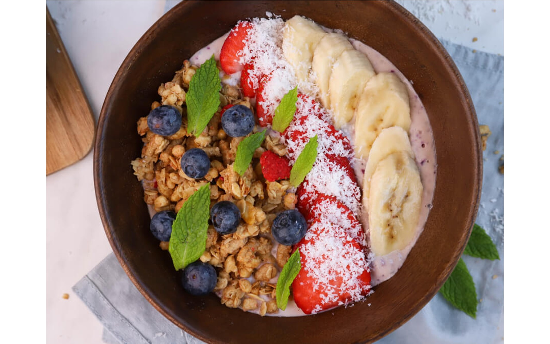 image for Buddha bowl με φρούτα και γιαούρτι στραγγιστό