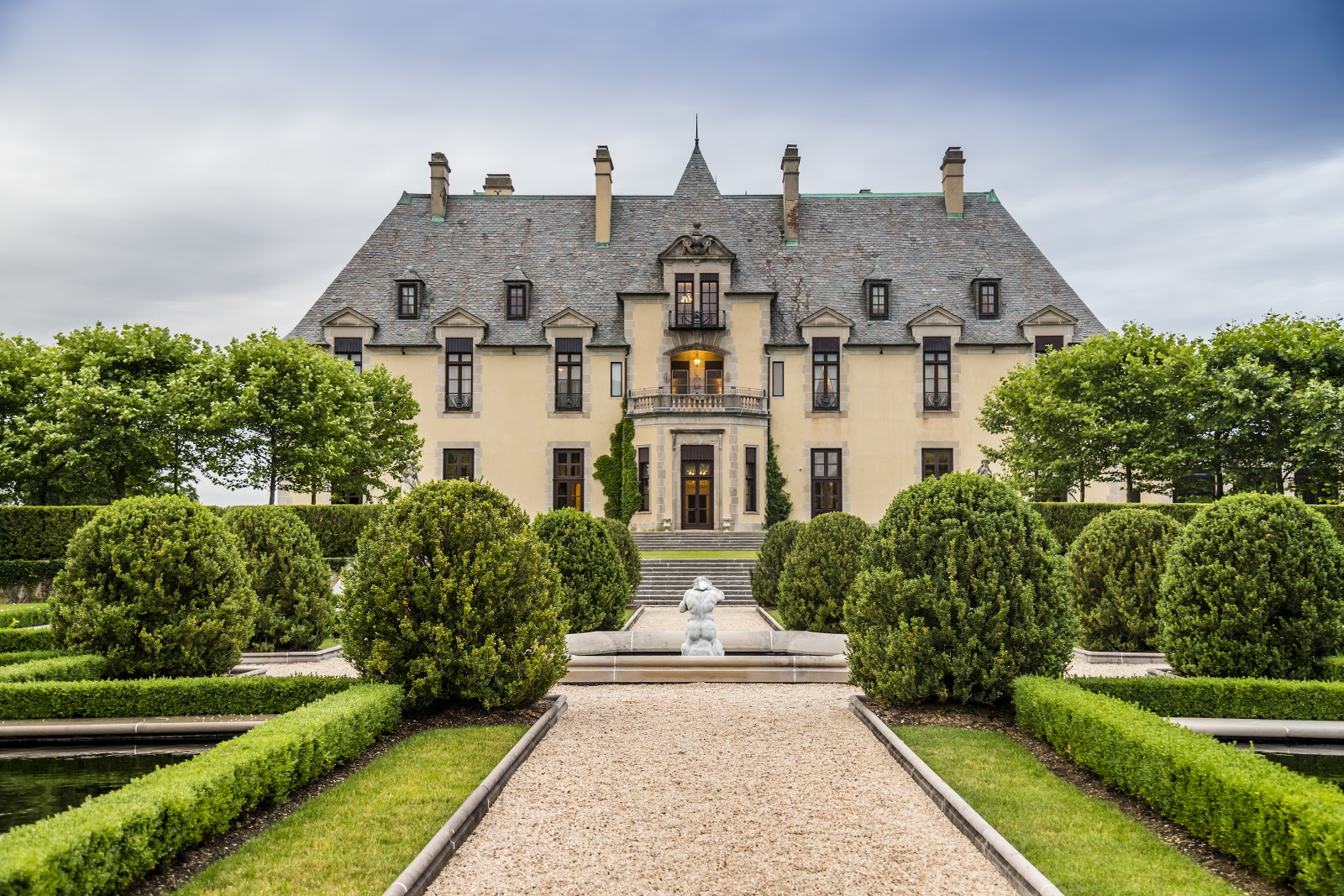 image for Oheka Castle: The real-life “Gatsby” mansion