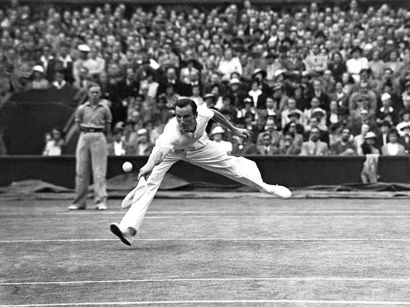 image for Tennis comes with style