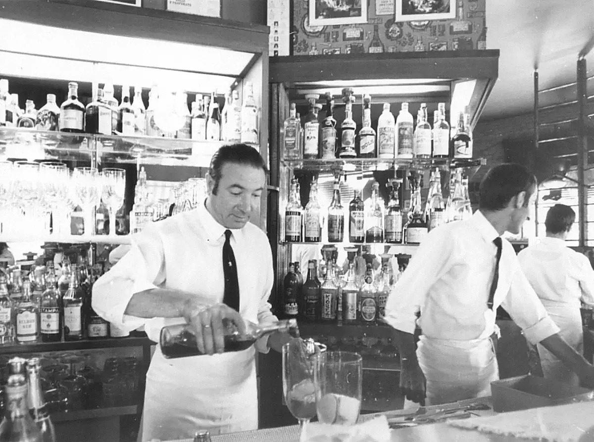 image for A place for connoisseurs