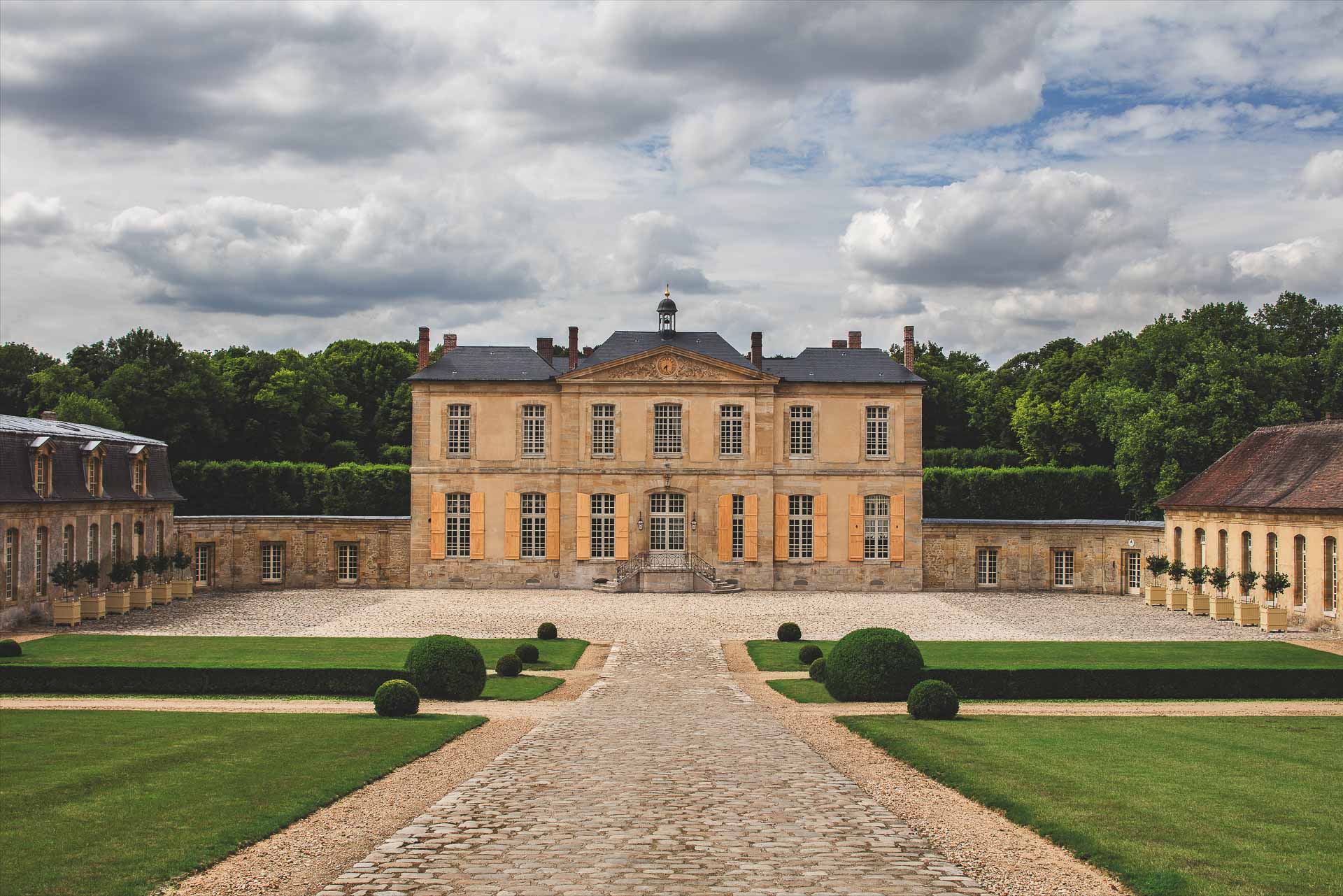 image for Le Petit Versailles