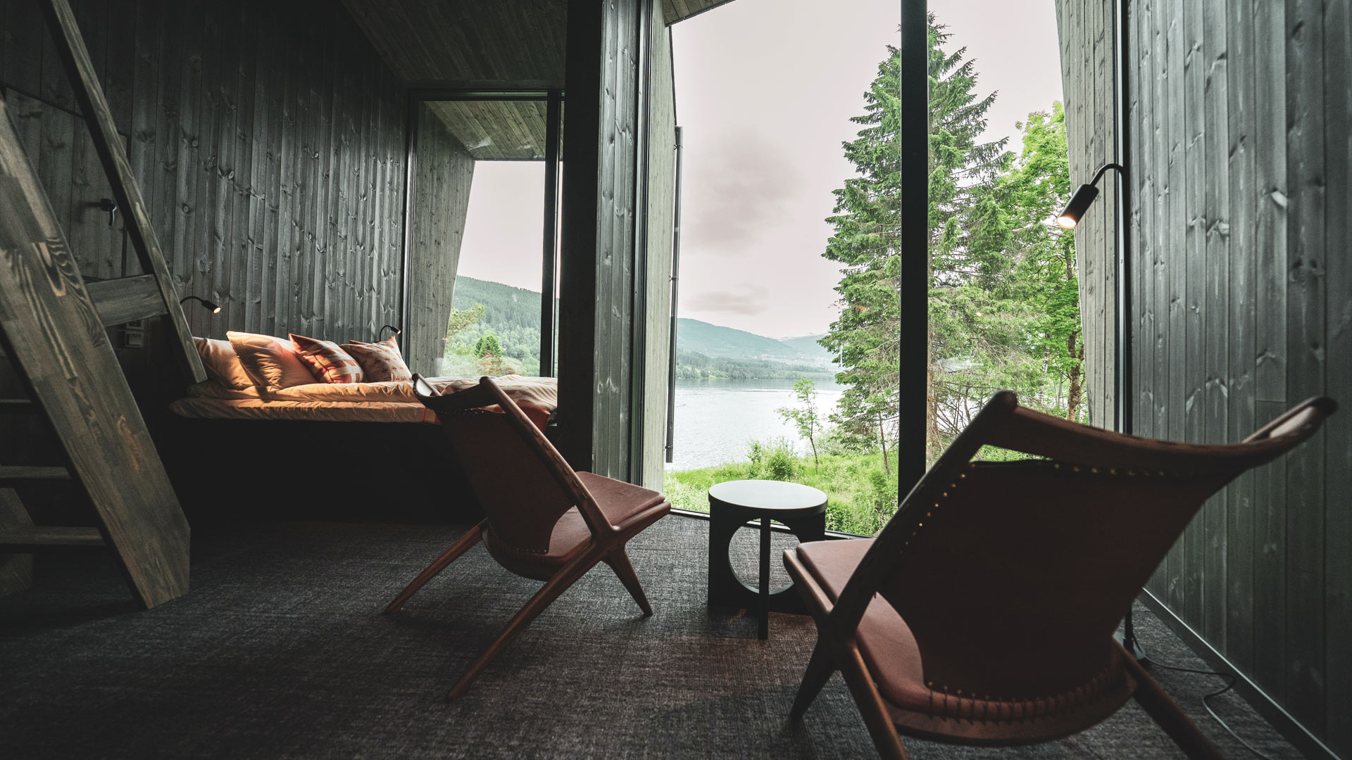 image for Elva: a design hotel