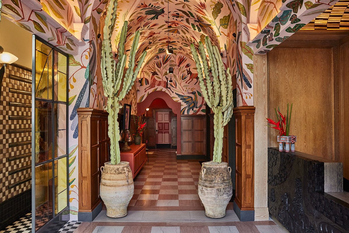 image for A Modern Mosaic