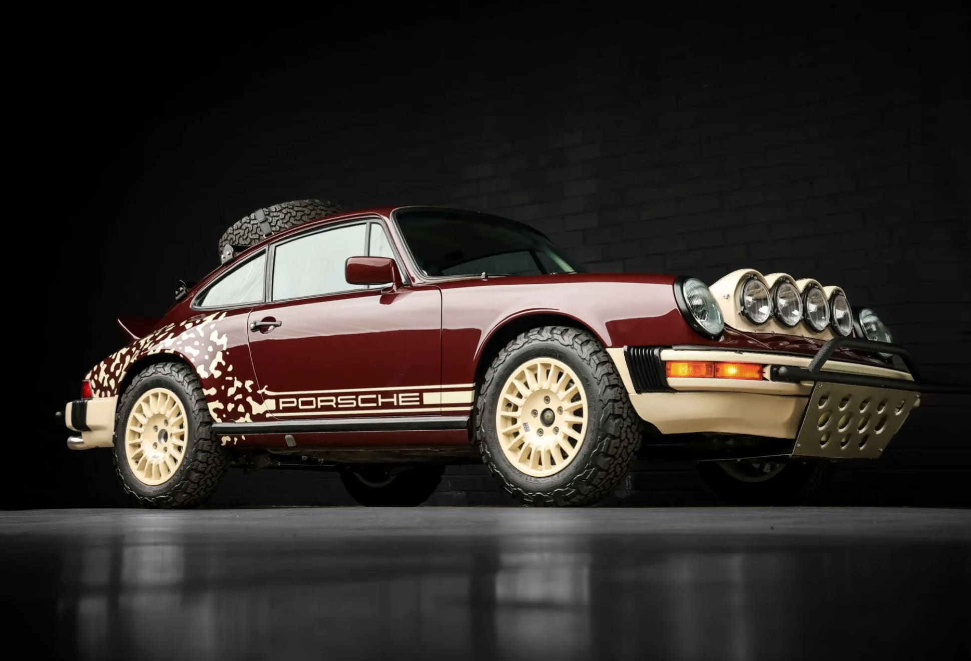 image for 1983 Porsche Safari