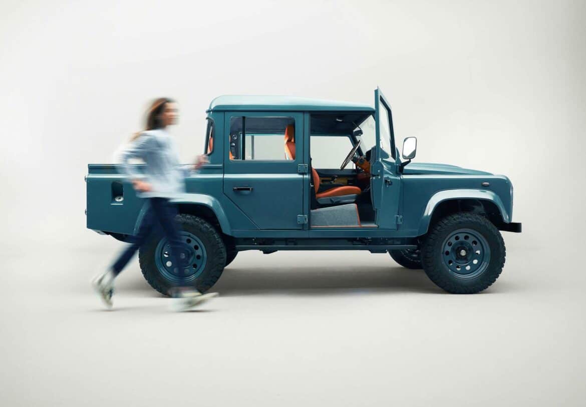 image for Oshe Zambezi Land Rover Defender